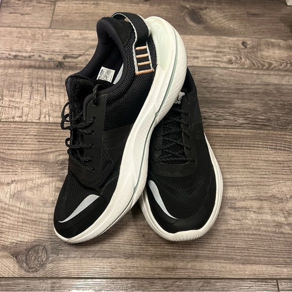 Sorel Explorer Blitz Leisure lace sneaker7.5 women’s black running shoe - Picture 1 of 9